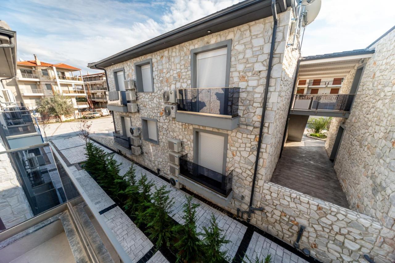 Nika Apartment Hanioti Bagian luar foto