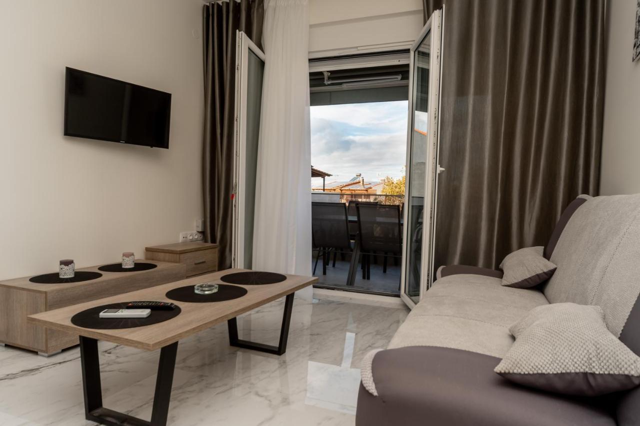 Nika Apartment Hanioti Bagian luar foto